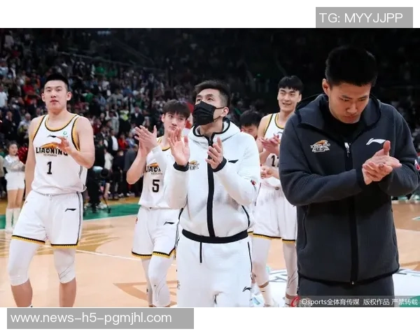 杨鸣强调球队拼搏精神球迷不求每年夺冠但期待每场全力以赴